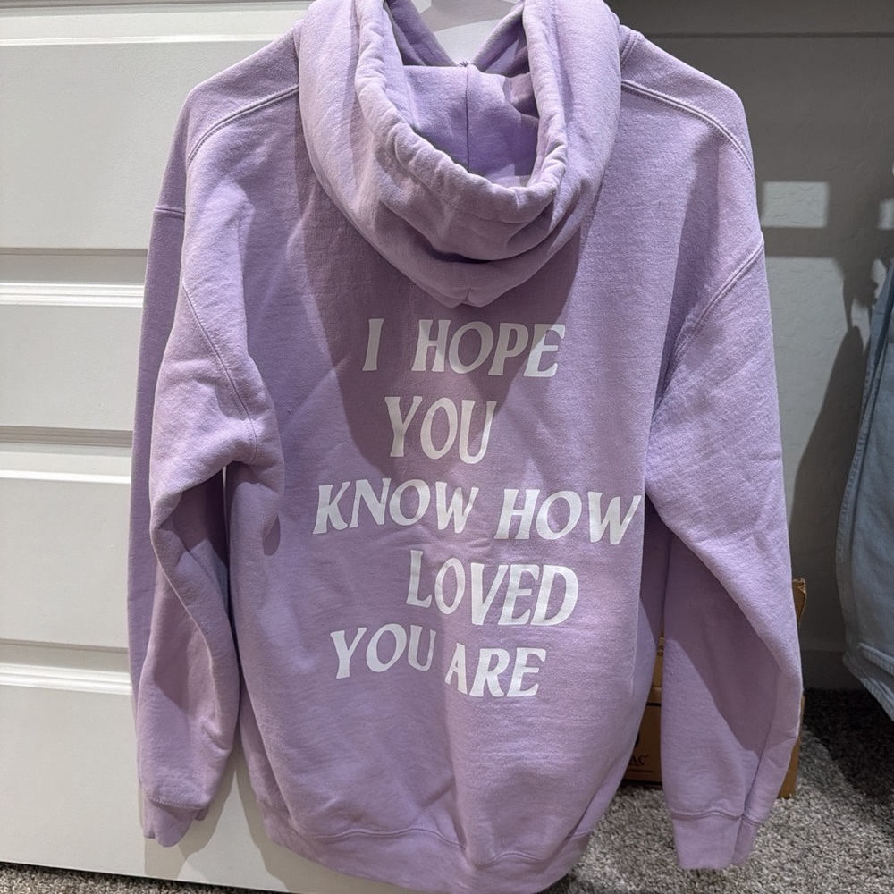 Oversized lilac hoodie